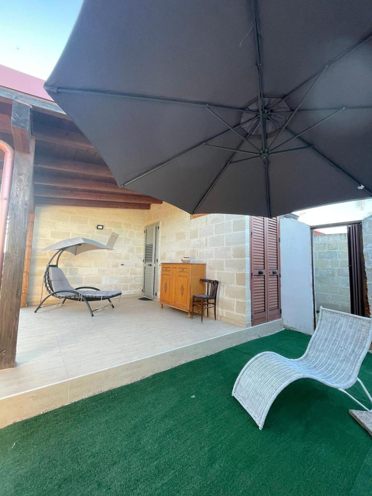 Lu Sole, Lu Mare E Lu Ientu Villa Torre Lapillo Luaran gambar